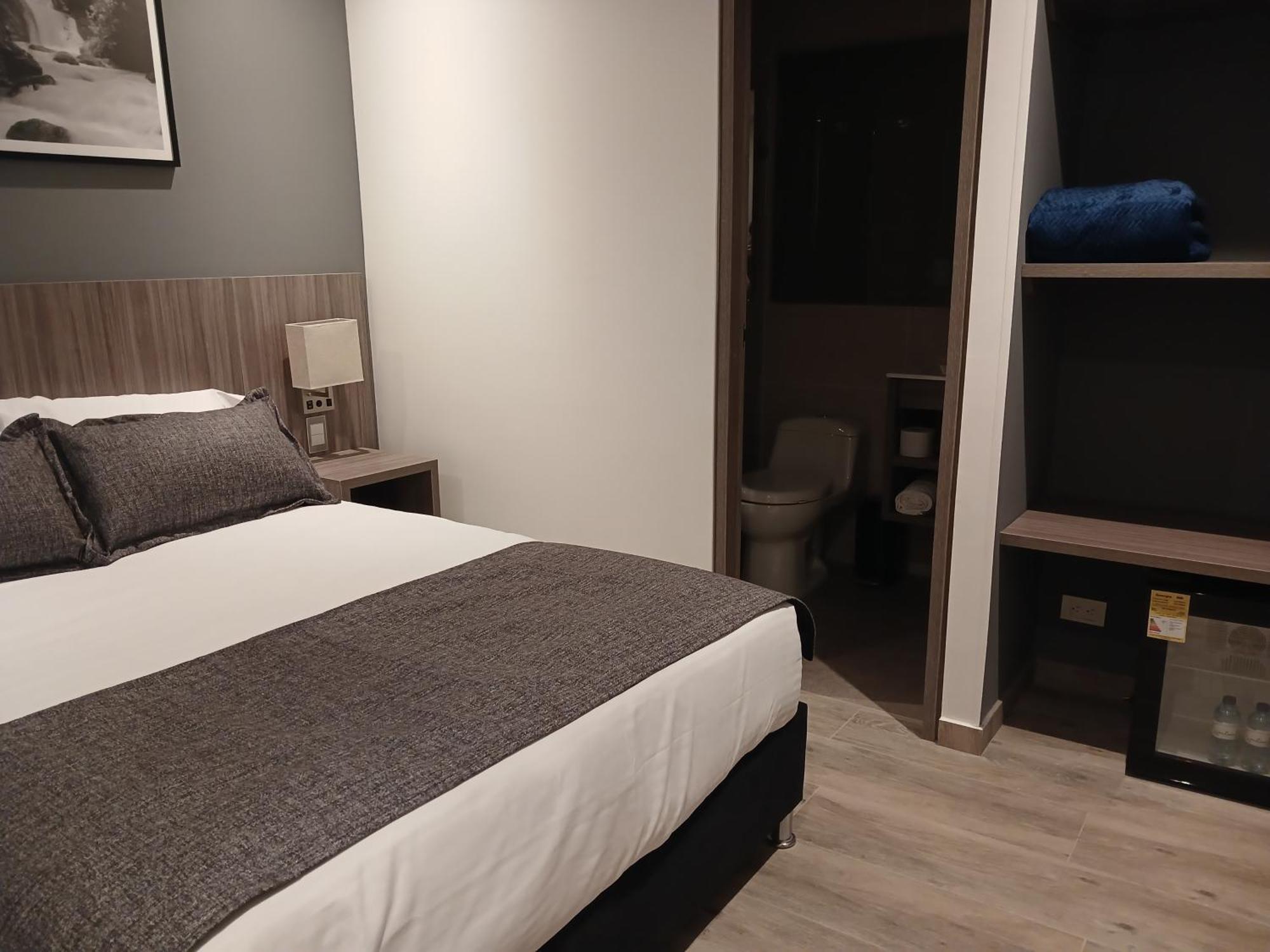 Hotel Santino Jenesano المظهر الخارجي الصورة